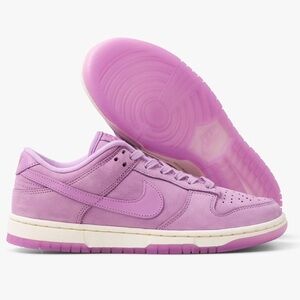Nike
Nike Women's Dunk Low PRM MF / Rush Fuchsia | NEW/NIB!! 👟💜👟💜